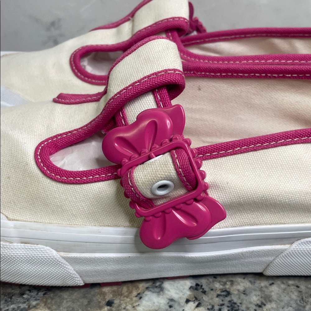 Vans X Barbie Style Mary Jane Skate 93 DX “White Pink” Sneaker Women’s Size 11 - Picture 3 of 9